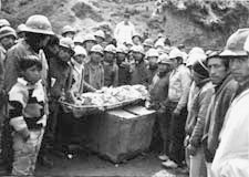 Mineworker died in the shafts - Teodosio Barreto / Tafos, 1990, Morococha